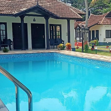 Winterfeel Venice Resort Alappuzha Exterior photo